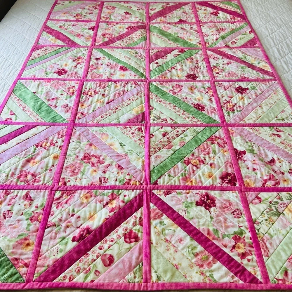 New Handcrafted Double Sided Quilt Hand Pieced Vibrant Scrap-buster String Quilt